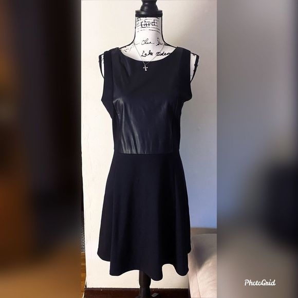 BR Faux leather dress - Picture 2 of 4